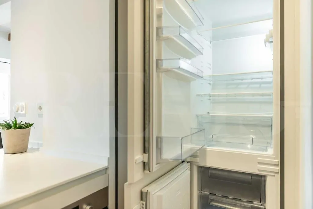 Modern Apartment Next To The Cervantes Theatre By Rems Málaga