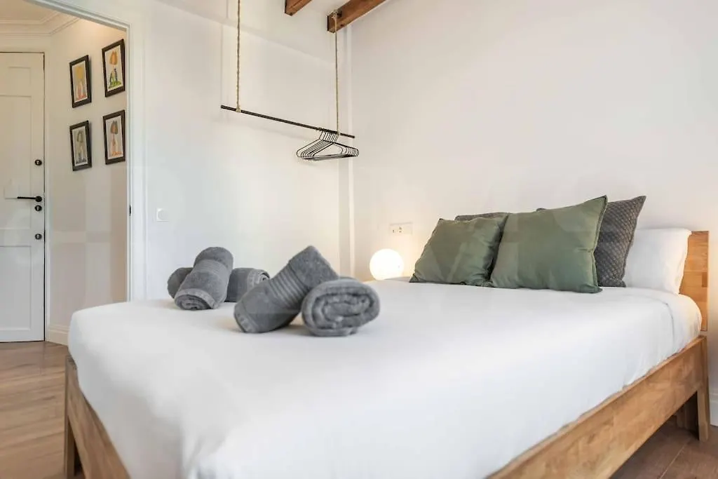 Modern Apartment Next To The Cervantes Theatre By Rems Málaga 0*,  Spagna